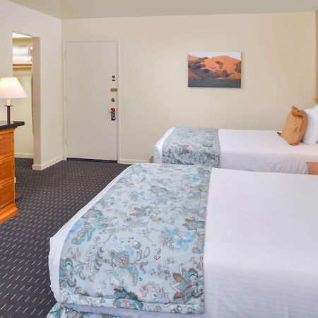 Svendsgaard'S Lodge- Americas Best Value Inn & Suites Солванг Экстерьер фото