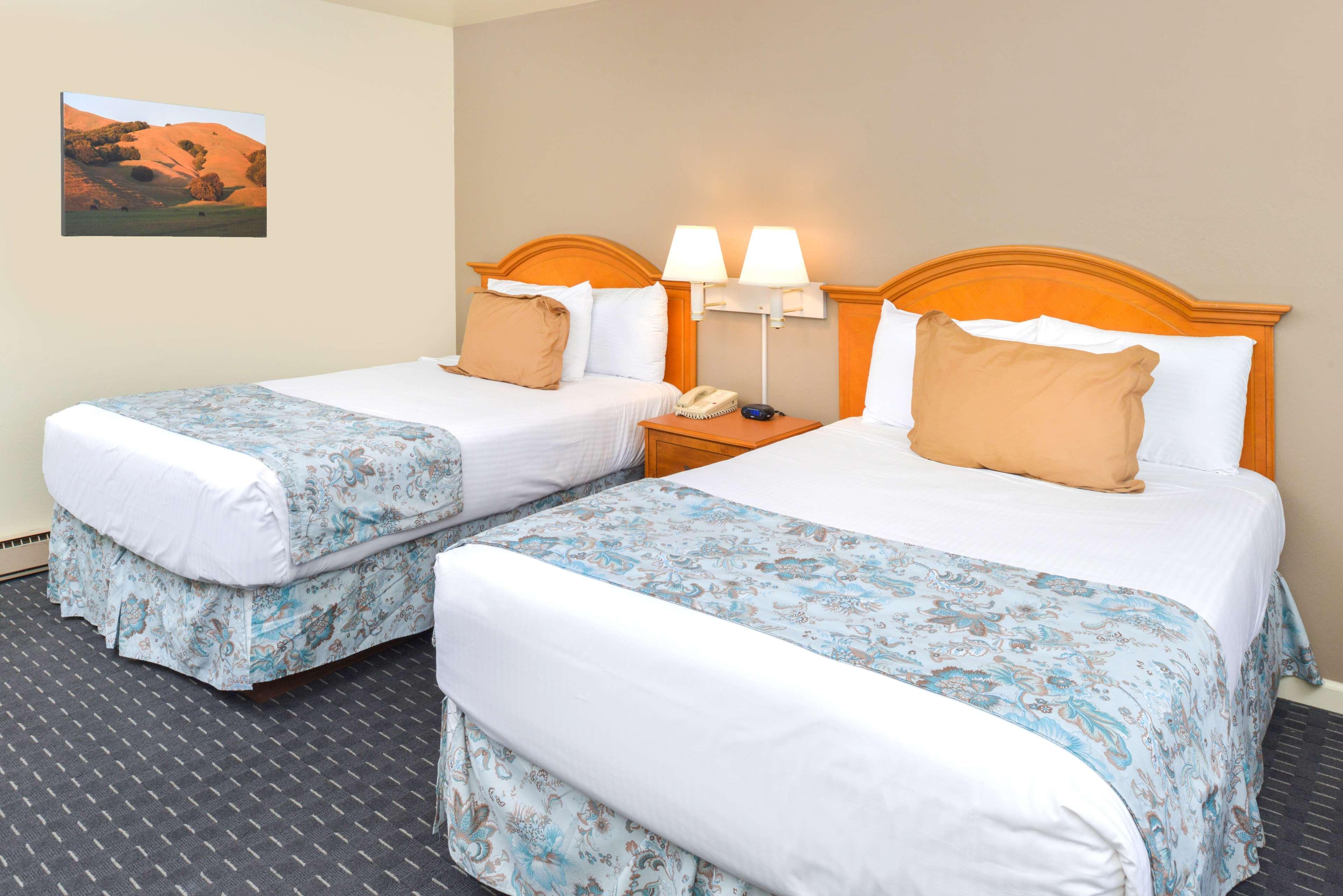 Svendsgaard'S Lodge- Americas Best Value Inn & Suites Солванг Экстерьер фото