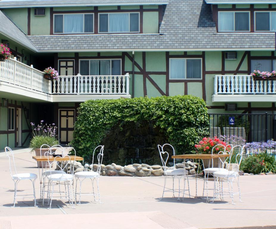 Svendsgaard'S Lodge- Americas Best Value Inn & Suites Солванг Экстерьер фото